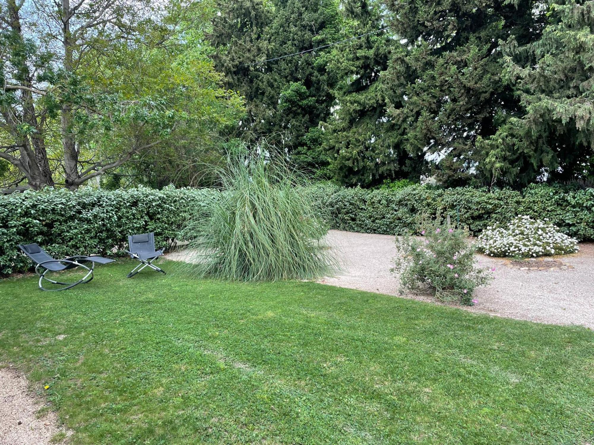 Bed and Breakfast Arles Campagne Location "La Campagn'Arles" Exterior foto
